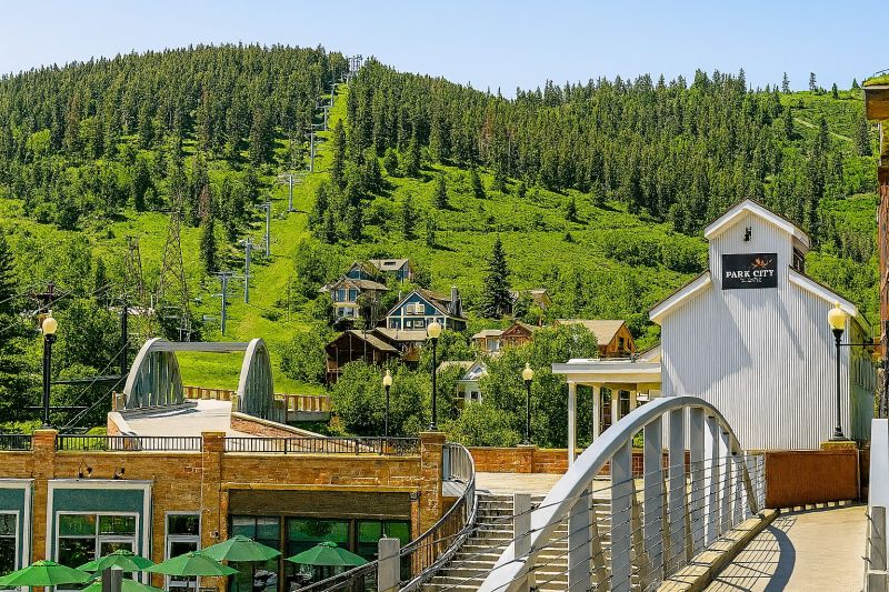 Best Bathroom Remodeling pros in Hammond, IN